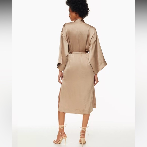 Wilfred - Satin Robe - XXS - Picture 3 of 8